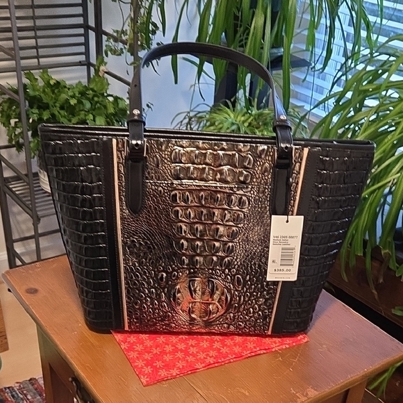 Brahmin Asher Tote in Onyx Sarastro. NWT. - Picture 2 of 16